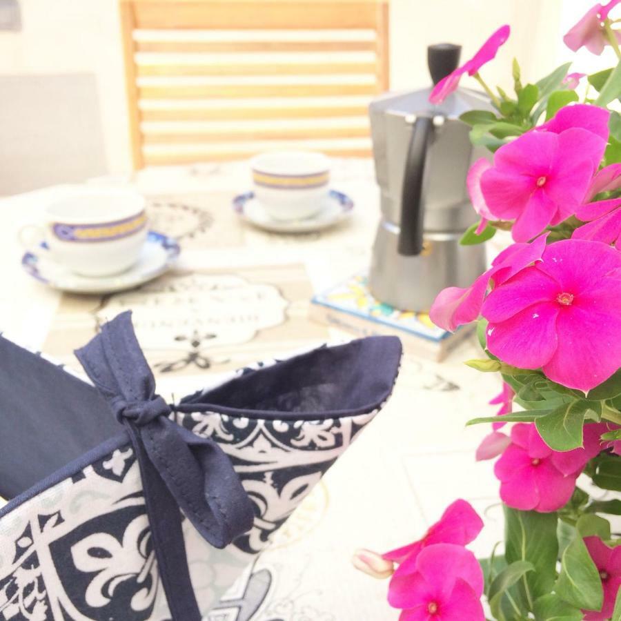 칼타기론 Liz House 아파트 외부 사진